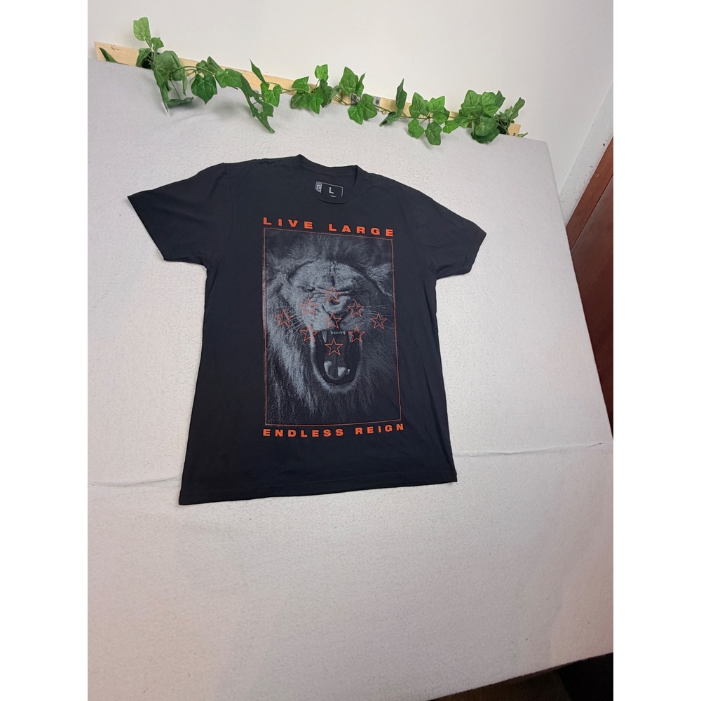Live Large Endless Reign Lion Graphic T-Shirt Mens Large Black LVLG Gym Tee